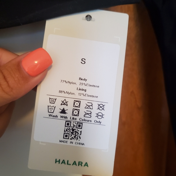 SOLD______Cloudful Fabric Long Sleeve Thumb Hole Cropped Yoga Sports Top small - Picture 8 of 11